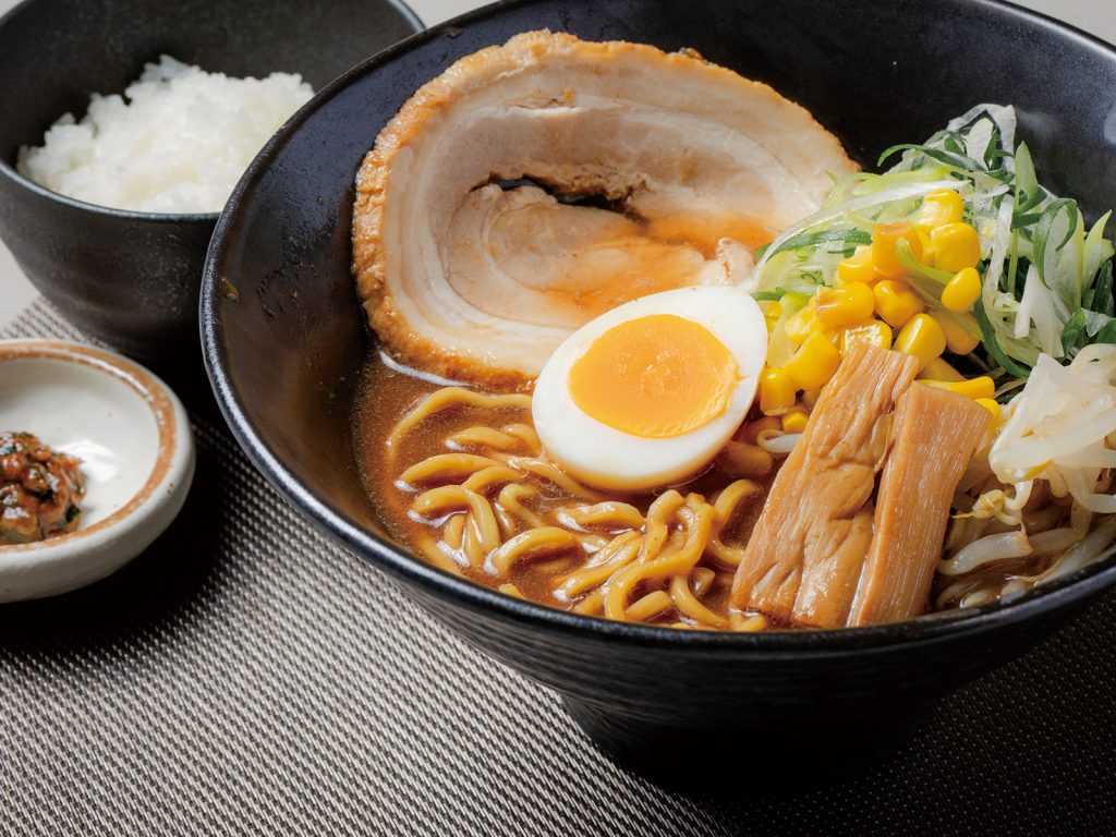 ゴルフ昼食【❝濃厚❞味噌ラーメン】1,500円（2023.11）