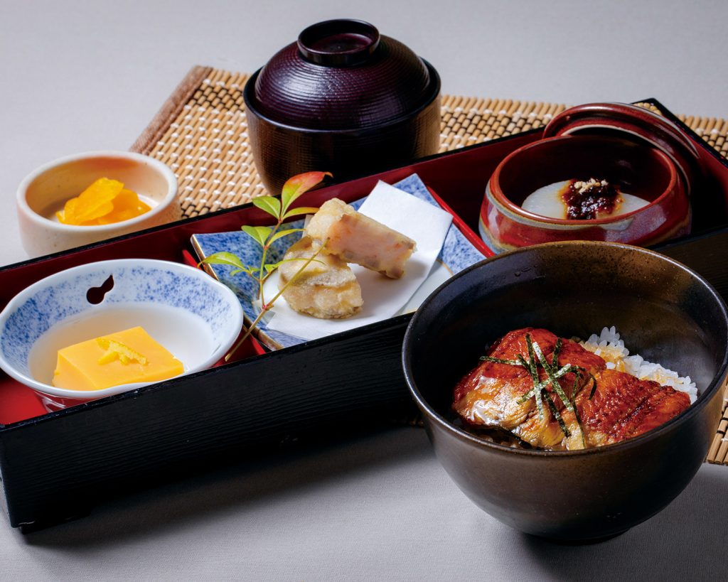ゴルフ昼食【ミニうな丼御膳】2,300円（2025.11）