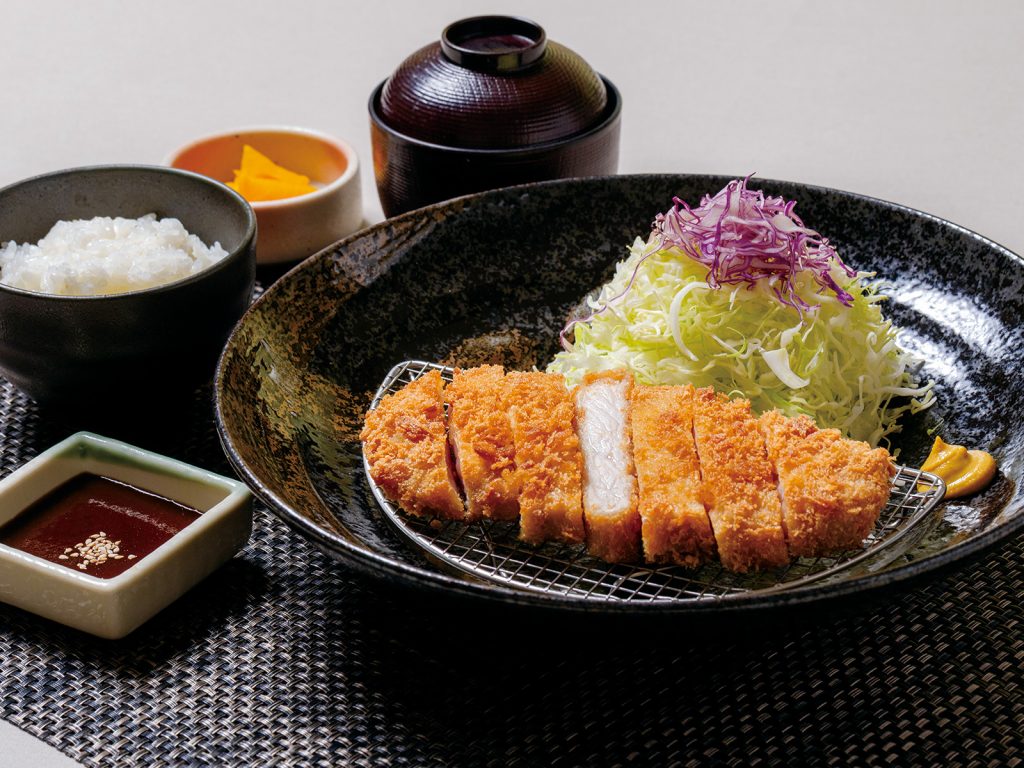 ゴルフ昼食【❝サクサク❞ロースカツ膳】1,800円（2026.01）